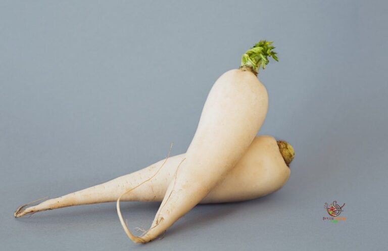 Top Substitutes for Daikon Radish in Your Dishes