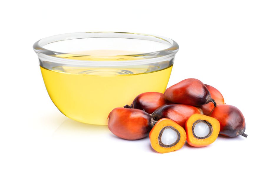 Palm oil has a rich, creamy texture that closely resembles coconut oil