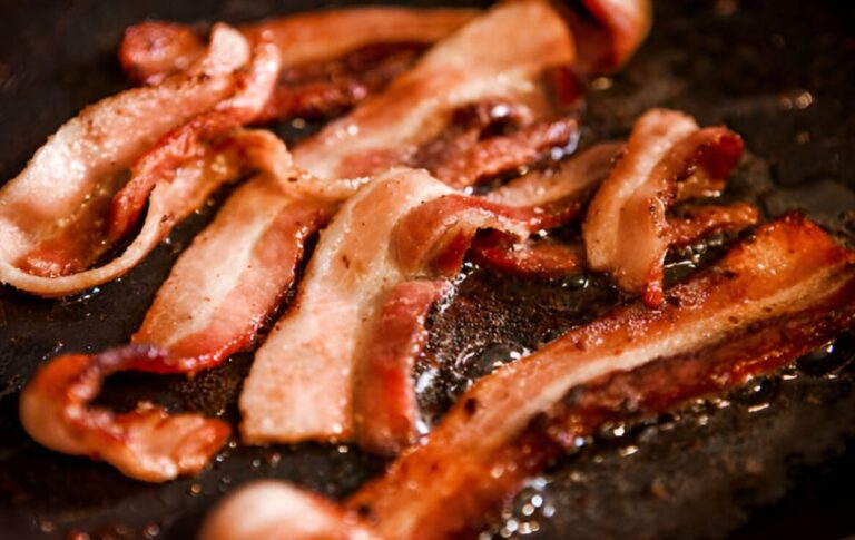 Art of Cooking Bacon: Expert Tips