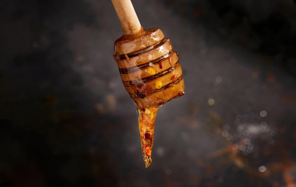6 Substitutes for Honey Sweet Alternatives
