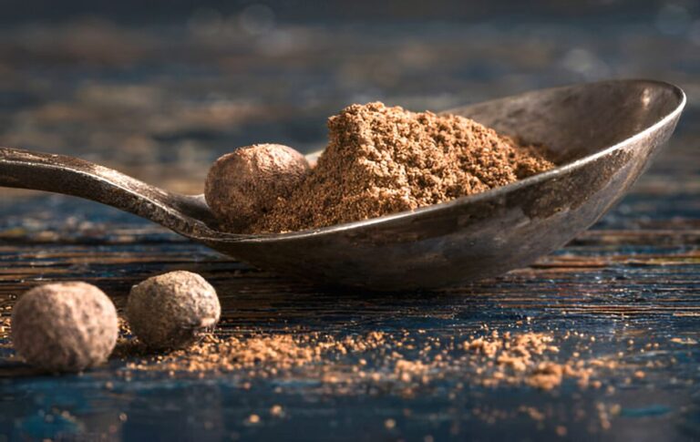 7 Perfect Substitutes for Allspice