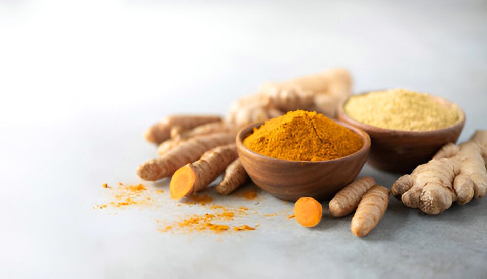 Ginger And Turmeric - Foods For Healthy Lungs And Improved Breathing In Daily Life