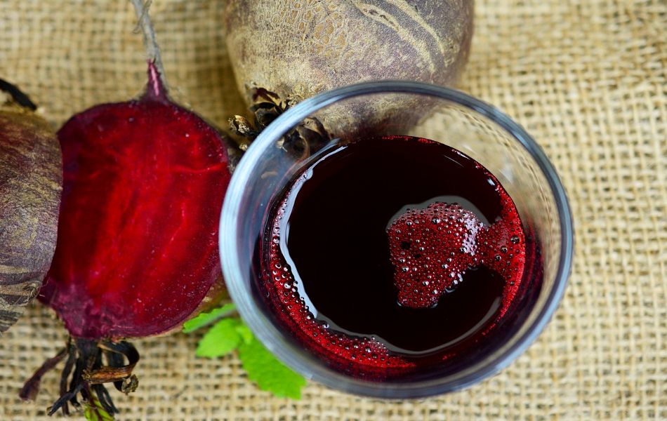 How to Make and Use Healthy Food Coloring