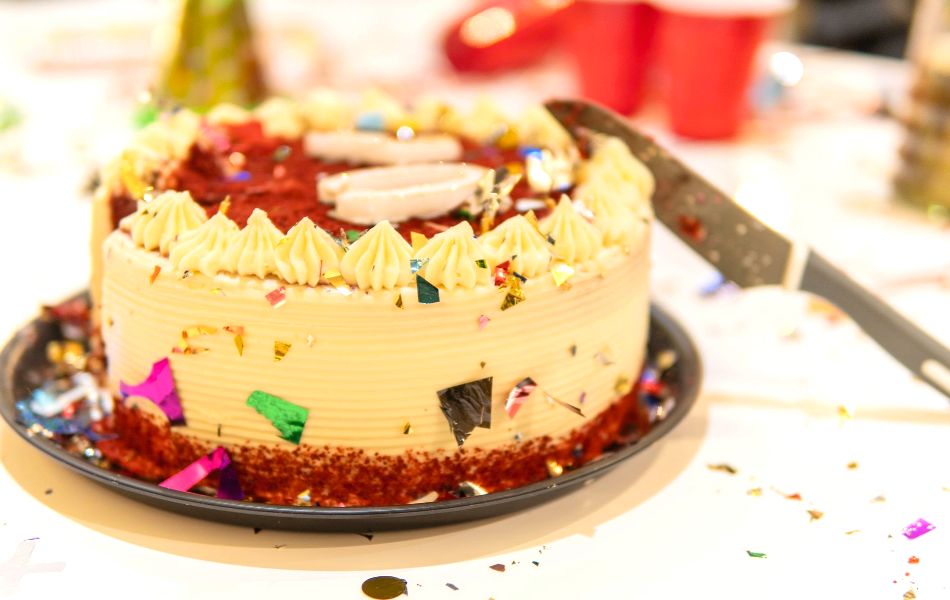 Is Cake Healthy An Honest Guide to Smarter, Sweeter Slices
